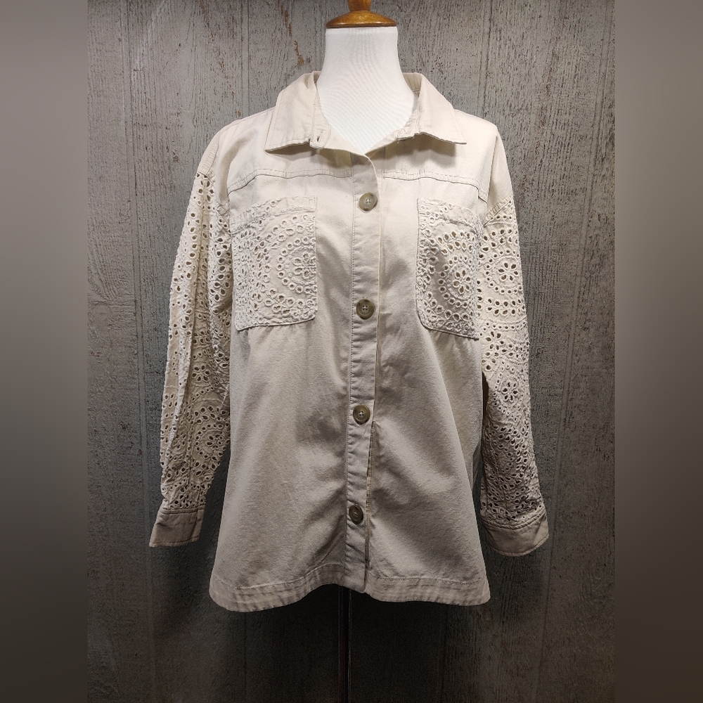Maurices Eyelet Twill Cream Ivory Long Sleeve Jacket/Shacket Women's Size L NWT